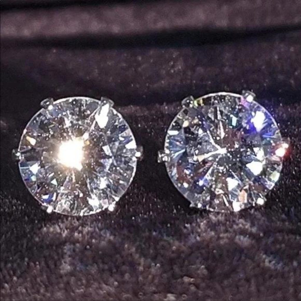 New 25 Ct Diamond Silver Earrings